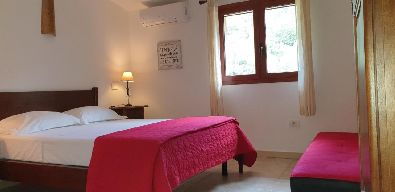 ساري سولينزارا Auberge De Cannedda المظهر الخارجي الصورة